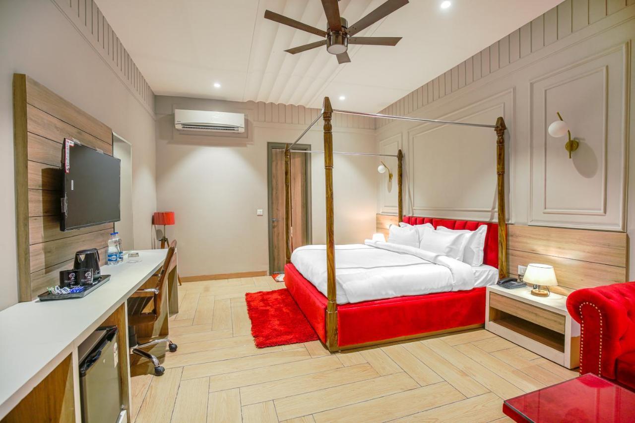 Greenwood Villa By Levelup Hotels Amritsar Exterior photo